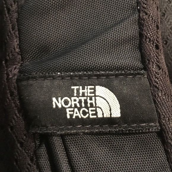 NORTH FACE Recon Black White Accents Hiking Camping School Laptop Backpack - Picture 2 of 13